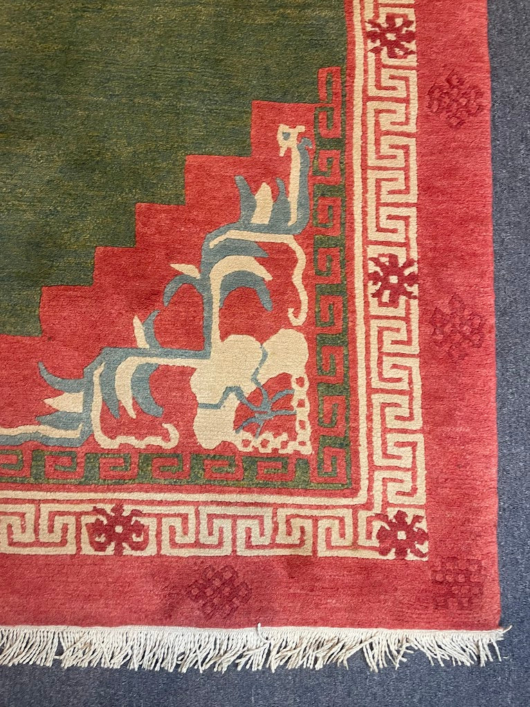 Tibetan Double Dorjee 6'0 x 8'7