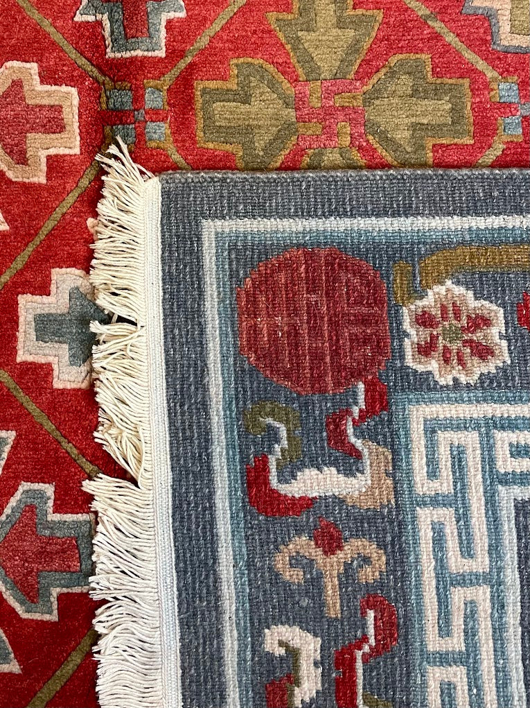 Tibetan Chakta Metole 5'9 x 8'9