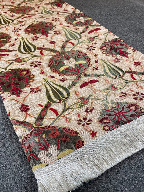 Short Beige Cotton Table Runner