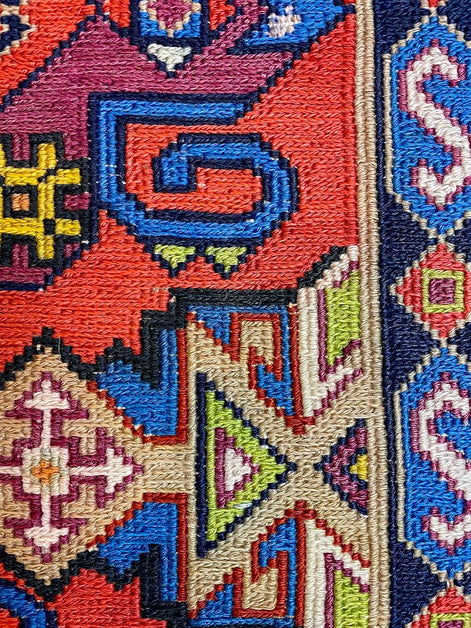 Caucasian Sumak 4'8 x 8'1