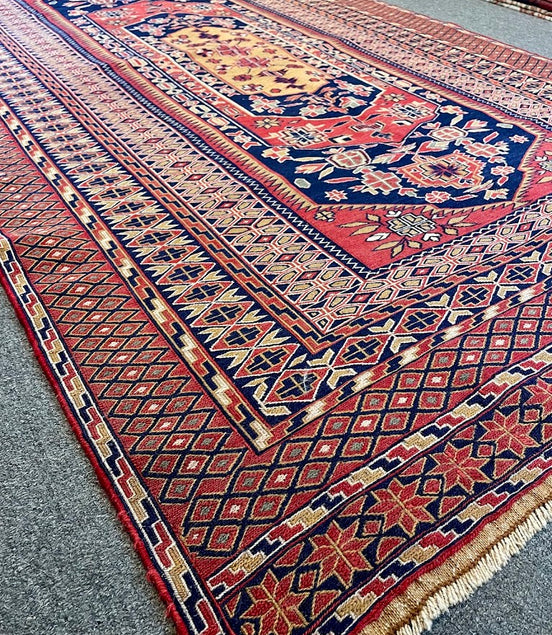 Afghan Sumak 4'10 x 7'9