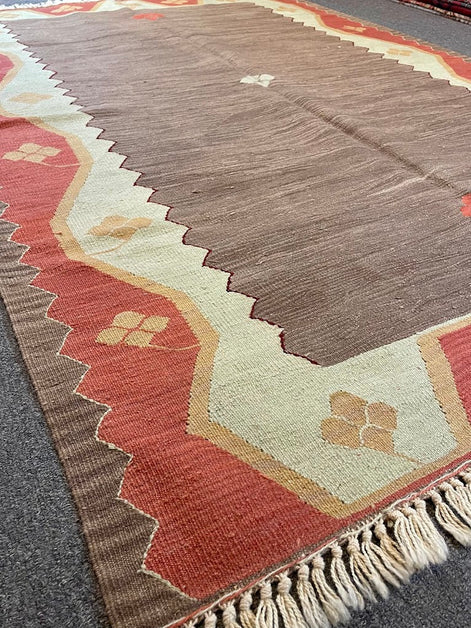 Turkish Nuzumlu Kilim 5'0 x 7'3
