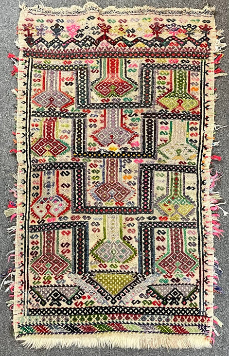 Turkish Cicim Seccade Prayer Rug 2'5 x 4'9