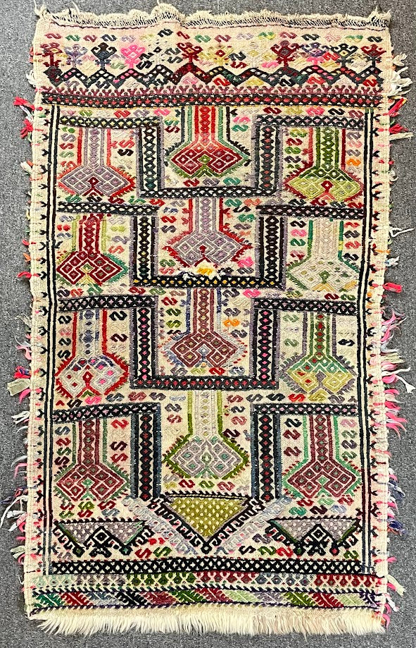 Turkish Cicim Seccade Prayer Rug 2'5 x 4'9