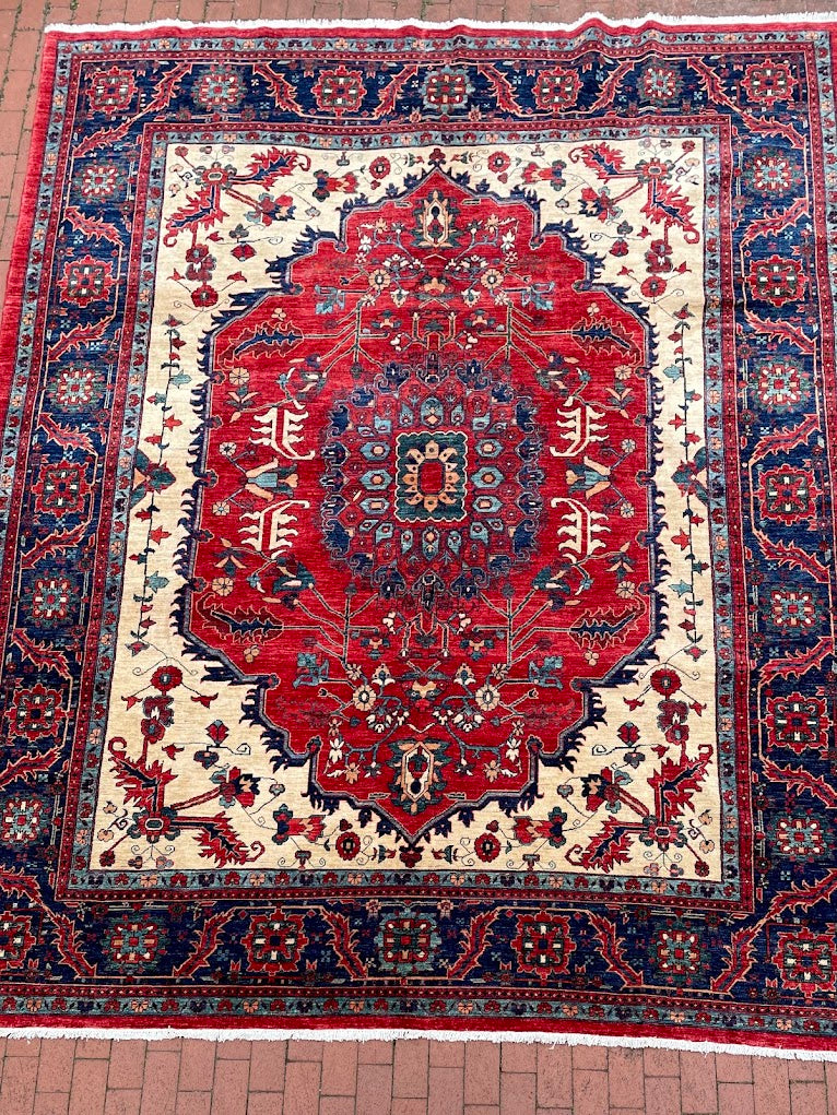 Turkmen Ashina Serapi 9'10 x 12'8