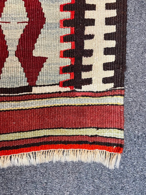 Turkish Balikesir Karakesili Kilim 5'6 x 8'3