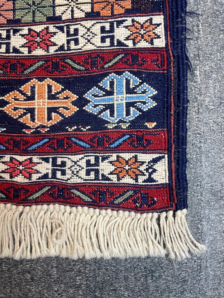 Maliki Sumak 3'2 x 4'10