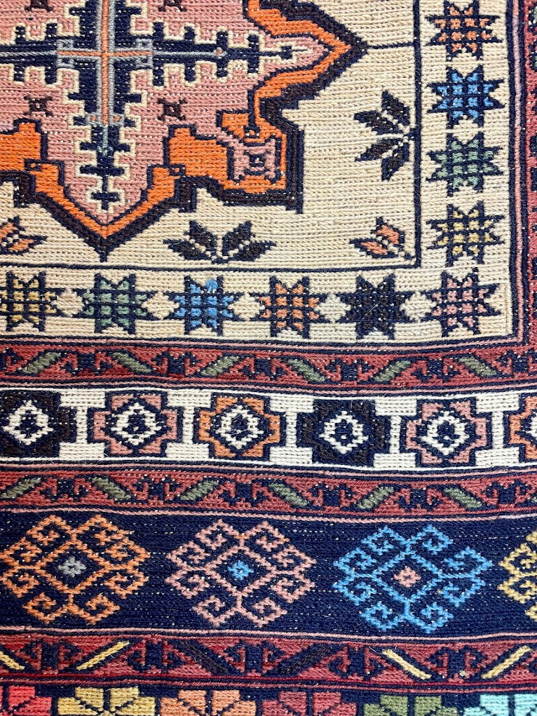 Maliki Sumak 3'2 x 4'10