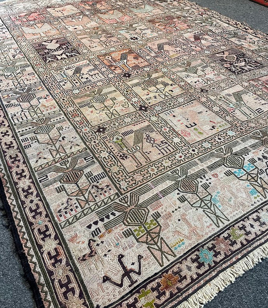 Iranian Silk/Wool Animal Sumak 4'3 x 6'2