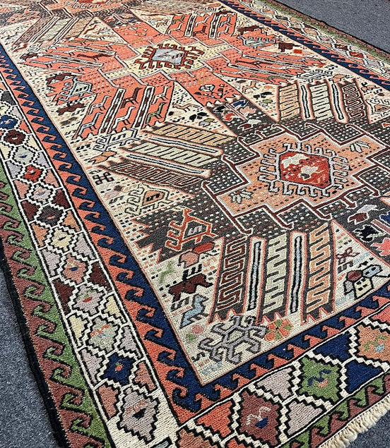 Iranian Animal Sumak 3'11 x 6'8