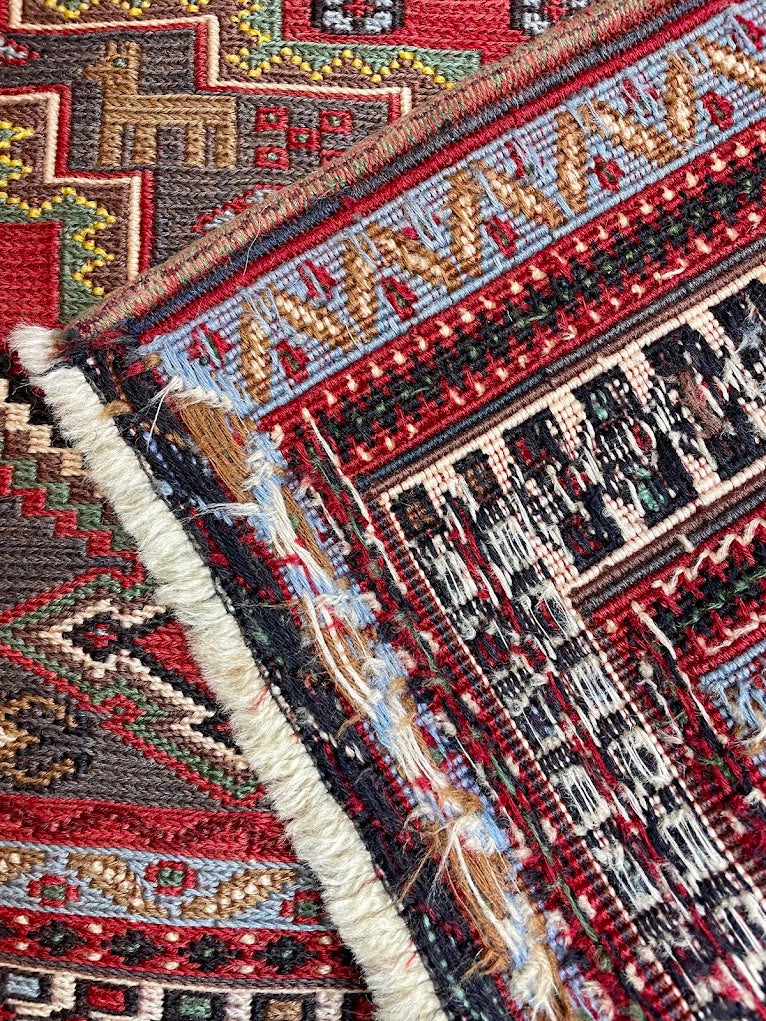 Iranian Sumak 4'10 x 6'7
