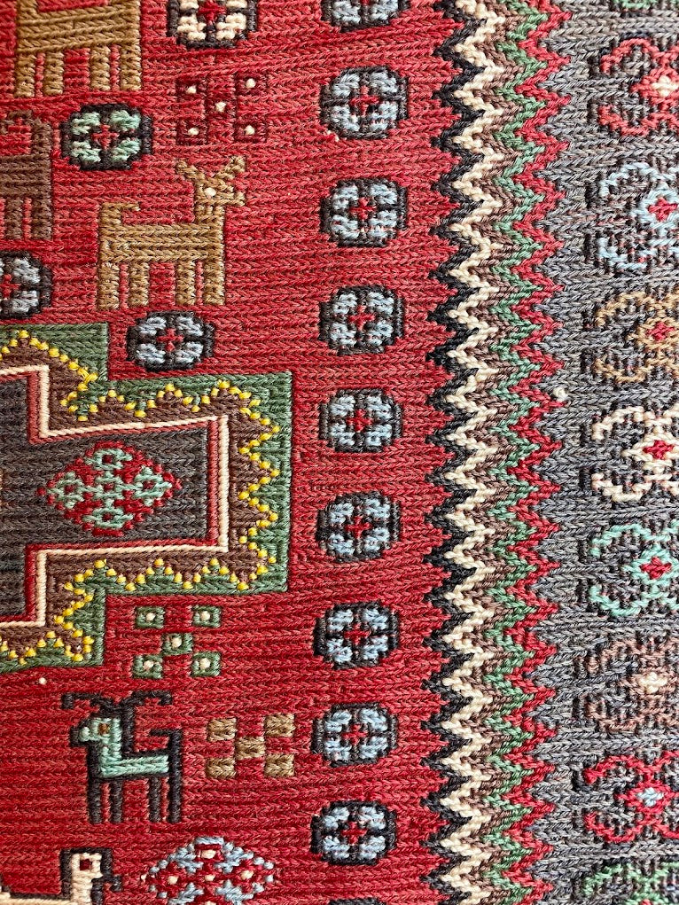 Iranian Sumak 4'10 x 6'7