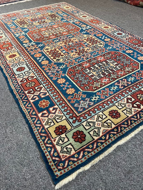 Turkish Balikesir 3'4 x 5'6