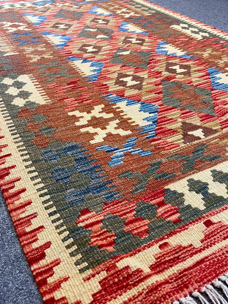 Maimana Kilim 3'4 x 5'1
