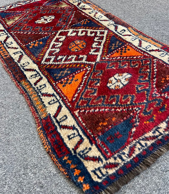 Turkish Geometric 1'7 x 2'11