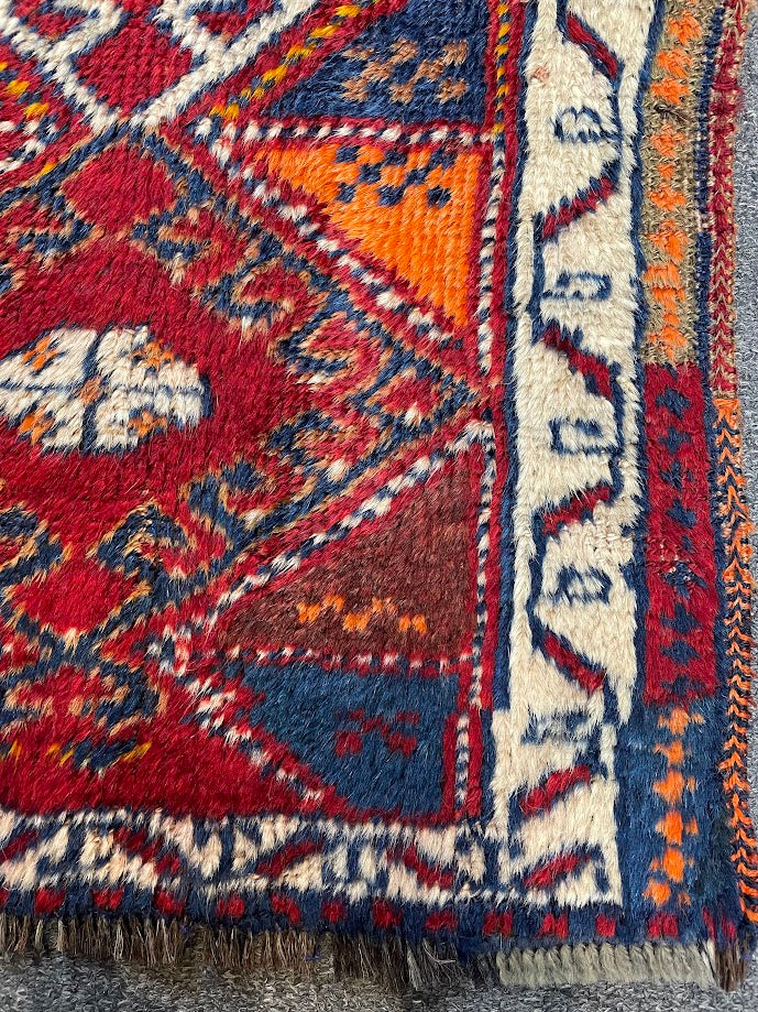 Turkish Geometric 1'7 x 2'11
