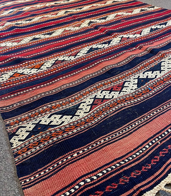 Turkish Cicim 4'9 x 8'0