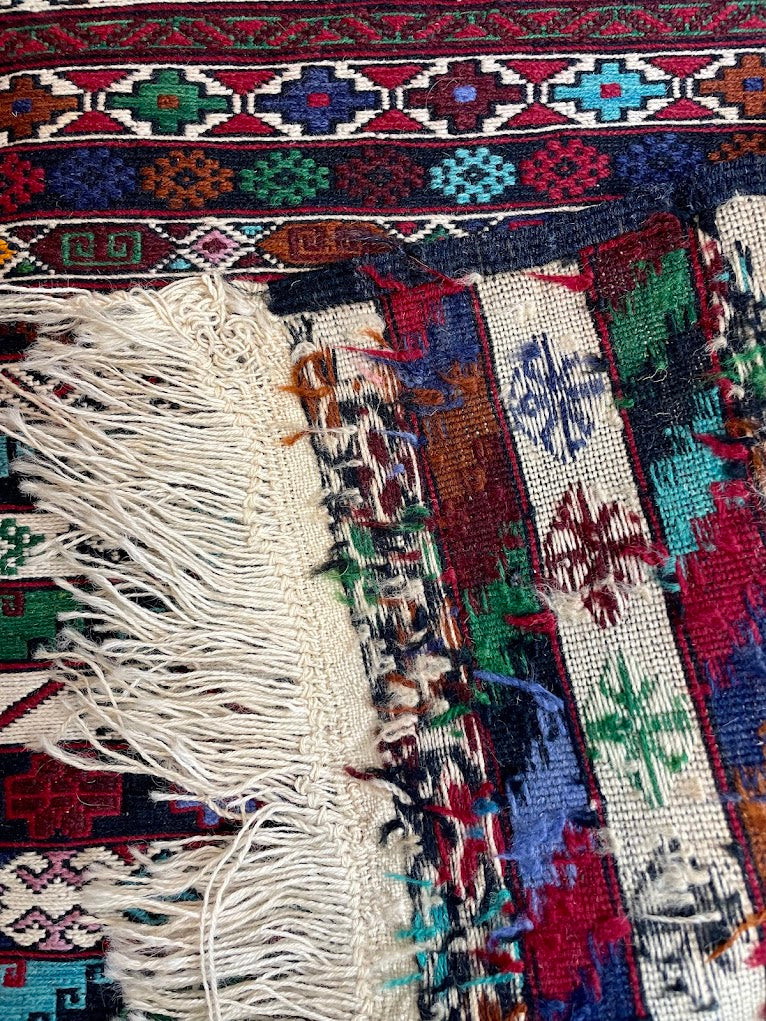 Maliki Sumak 3'3 x 5'9