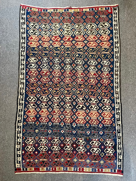 Turkish Van 3'9 x 6'1