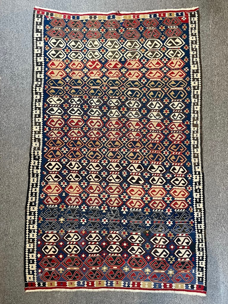 Turkish Van 3'9 x 6'1