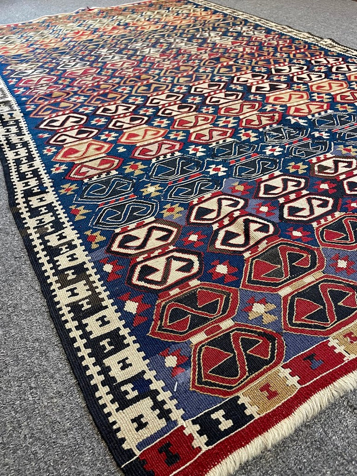 Turkish Van 3'9 x 6'1