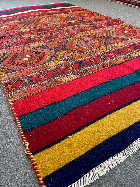 Iranian Lori Baktiyari 3'9 x 6'1