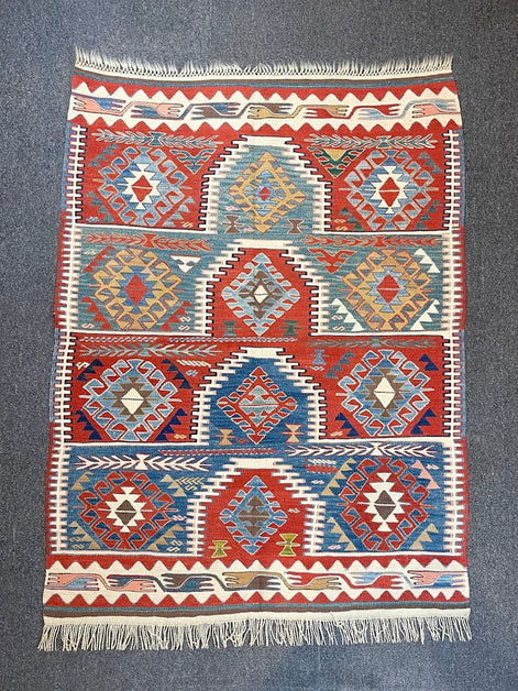 Turkish Nuzumlu 3'7 x 4'10