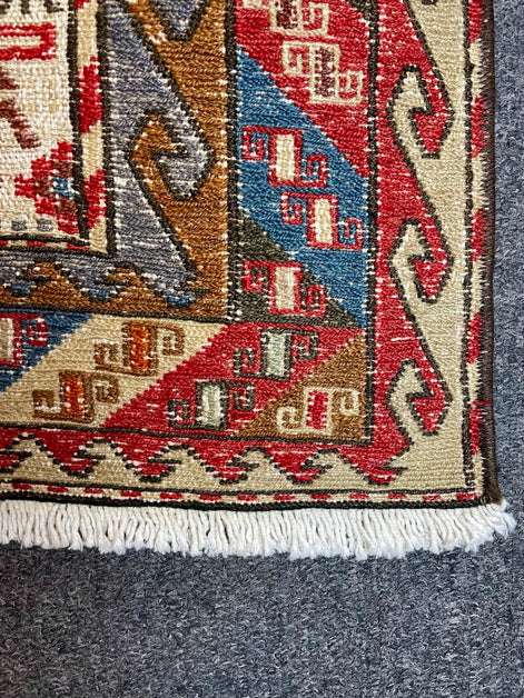 Iranian Animal Sumak 4'2 x 6'2