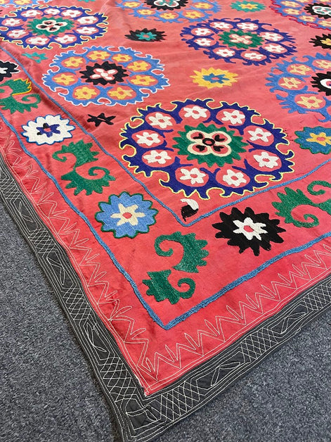 Uzbek Suzani 4'8 x 6'4