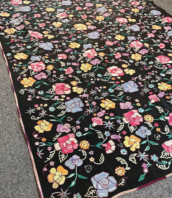 Kyrgyz Suzani 3'5 x 6'9