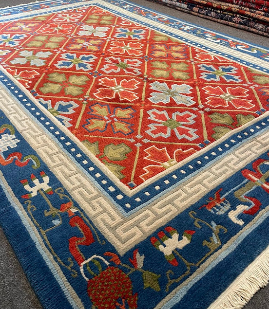 Tibetan Arrow 5'11 x 8'10