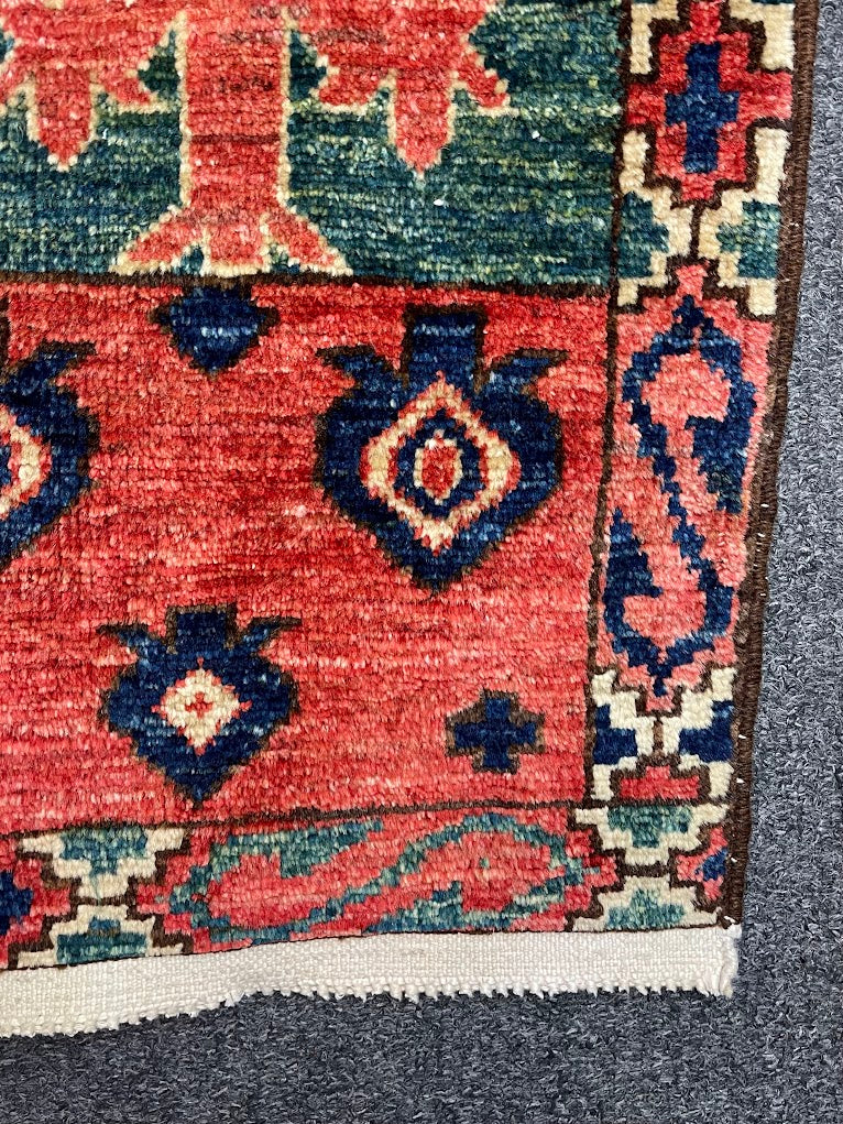 Afghan Ashina 6'2 x 7'6