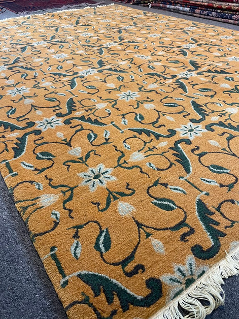 Tibetan Floral 6'2 x 8'9