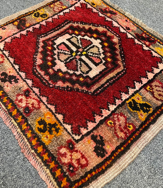 Anatolian Mini Rug 1'6 x 1'6