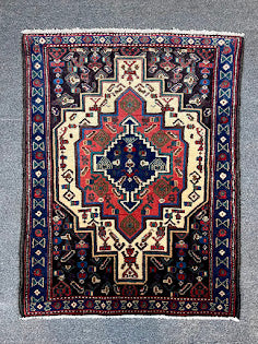 Persian Senneh Mini Rug 2'4 x 2'10