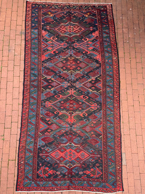 Caucasian Sumak 5'4 x 11'3
