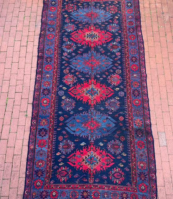 Caucasian Sumak 5'6 x 12'1