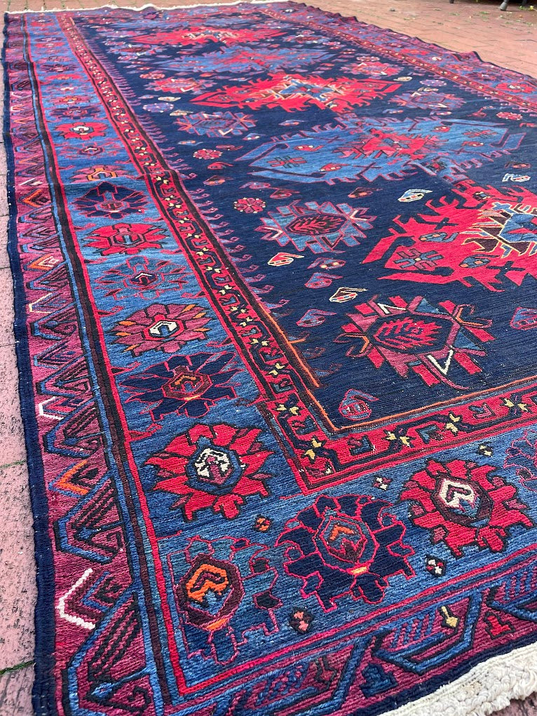 Caucasian Sumak 5'6 x 12'1