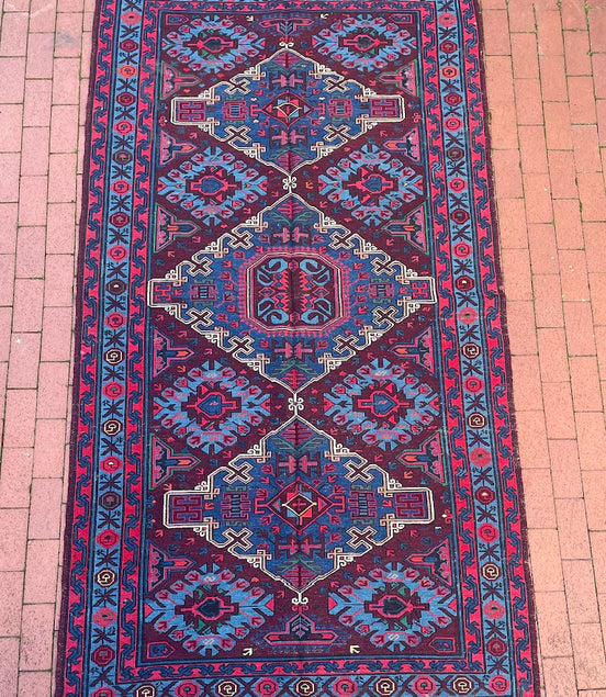 Caucasian Sumak 5'0 x 9'1