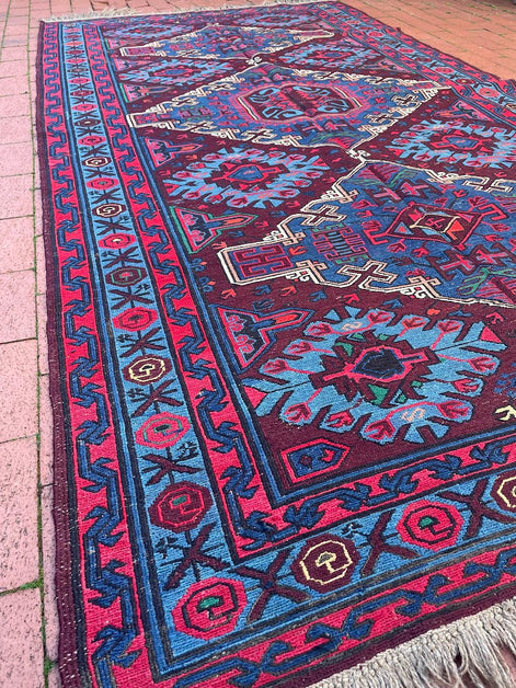 Caucasian Sumak 5'0 x 9'1