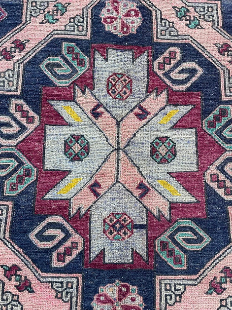 Caucasian Sumak 6'11 x 12'2