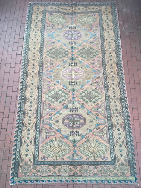 Caucasian Sumak 7'1 x 12'7