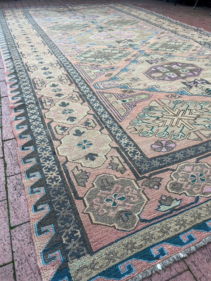 Caucasian Sumak 7'1 x 12'7