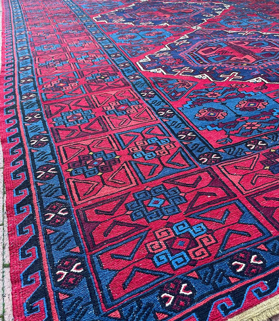 Caucasian Sumak 7'1 x 12'8