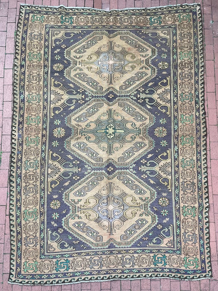 Caucasian Sumak 7'2 x 10'10