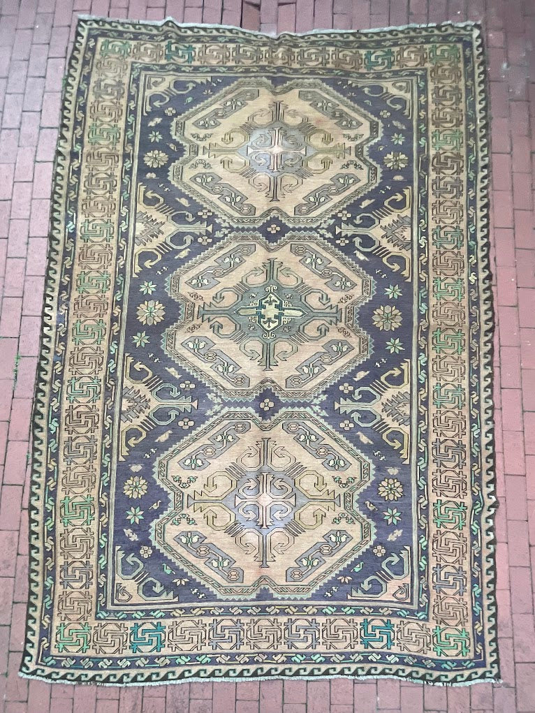 Caucasian Sumak 7'2 x 10'10