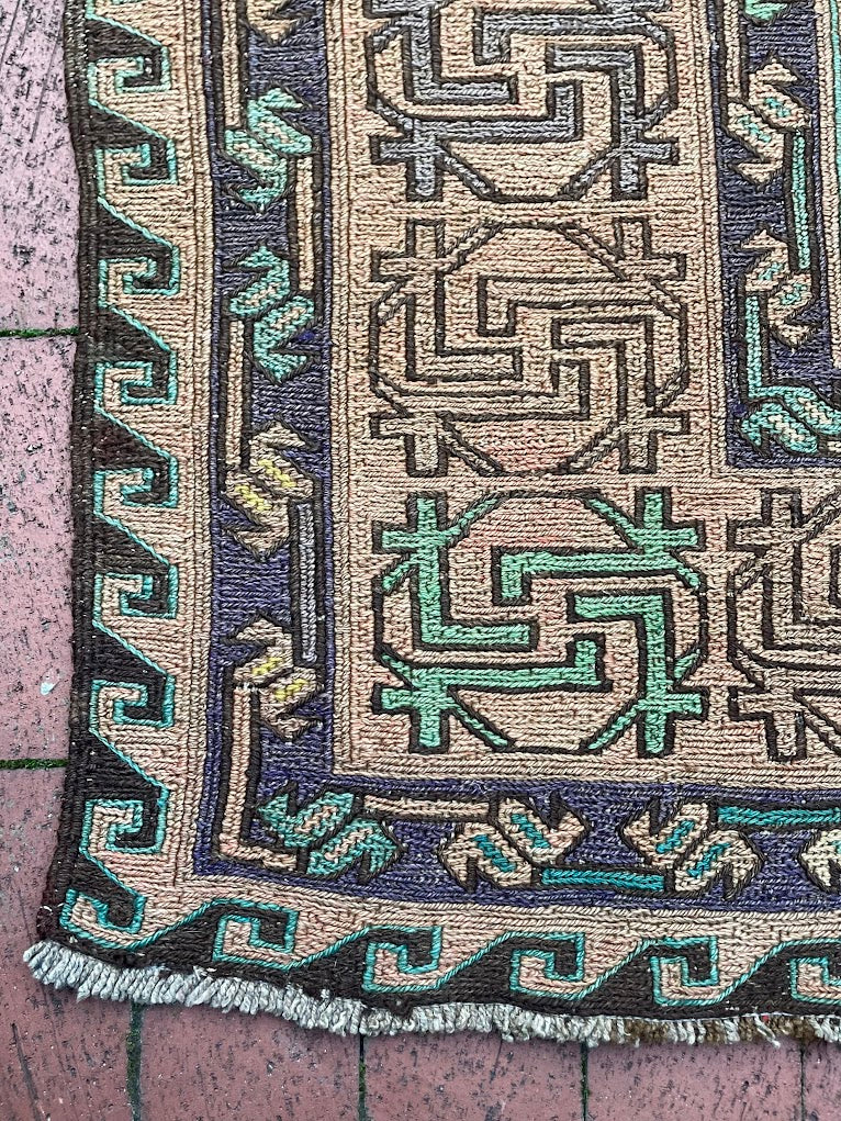 Caucasian Sumak 7'2 x 10'10