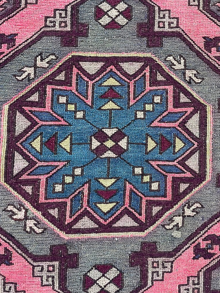 Caucasian Sumak 6'11 x 12'2