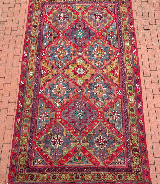 Caucasian Sumak 6'0 x 11'1