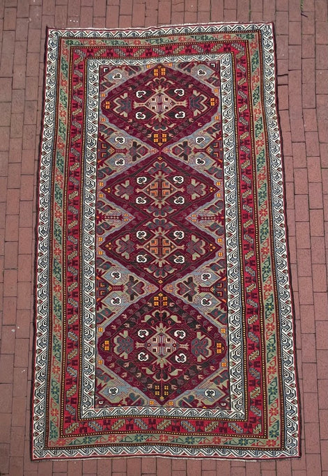 Caucasian Sumak 5'11 x 10'8